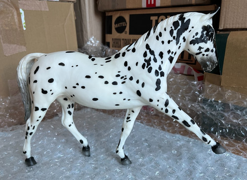 Breyer scale sheik of - scale,