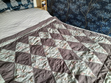 Patchwork bed cover/sofa