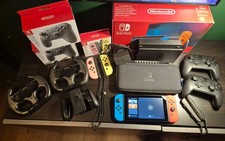 Nintendo Switch Bundle (128GB microSD, Joy-Con, 2x Pro Controller, Case, 2xRace)