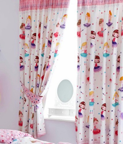 Girls bedroom curtains - , pencil