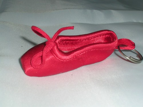 Sansha red mini pointe shoe - mini,
