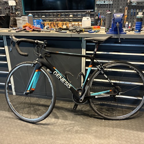 Genesis zero 2016 - 2016, dura-ace