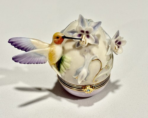 House faberge rufous - of,