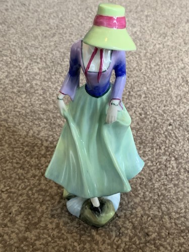 Lovely rare royal doulton - lovely,