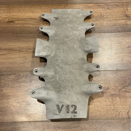Genuine aston martin v12 - aston,