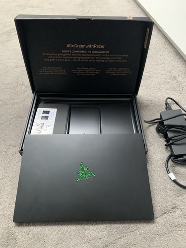 Razer blade rz09 - 15.6", rz09-0330
