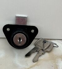Lowe & Fletcher Furniture Lock with 2 Keys