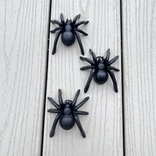 3 Spider Garden Ornaments Wall