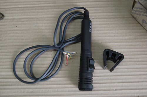 Akg q70 dynamic microphone - akg,