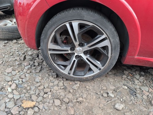 Peugeot 208 thp - 208,