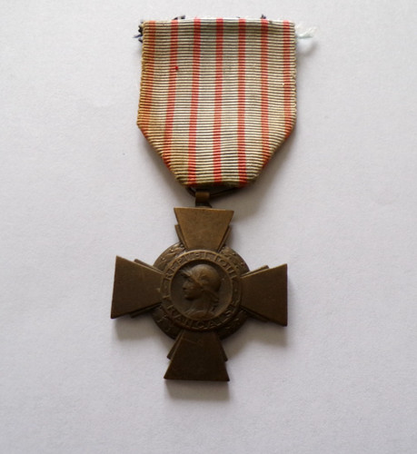 Ww1 fighter war cross medal - war,