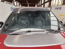 SCREEN FRONT MK1 (L550) 2014 TO 2019 LAND ROVER DISCOVERY SPORT COLLECTION ONLY