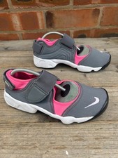 womens NIKE rift - uk 4.5 (