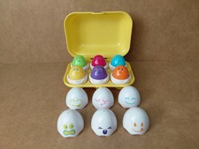 TOMY Hide & Squeak Eggs