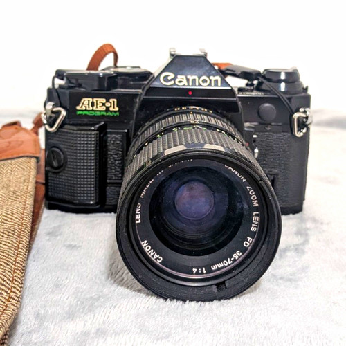Canon program black 35mm - ae-1,