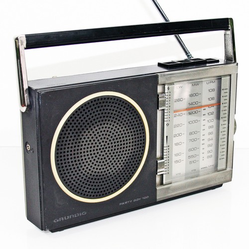Grundig party boy - grundig, mw/lw/fm
