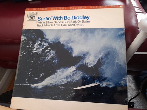 Diddley surfin with - bo,