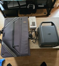 dji Portable Power Station (PowerHouse 512Wh, 500W)  and solar panel