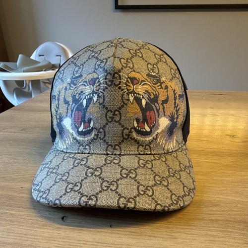 Gucci tigers print supreme - gucci,