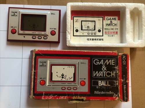 Japanese nintendo game watch - &,