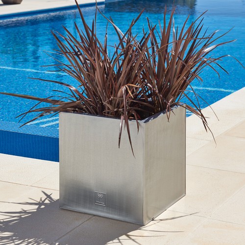 Silver cube metal planter - silver,