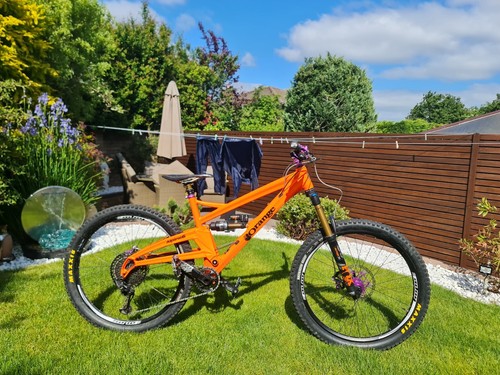 Orange alpine 2020 - orange,