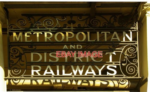 Photo sign south kensington - photo,
