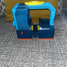 Hot Wheels Ultra Booster Unit