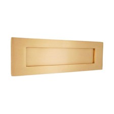 VICTORIAN HEAVY SPRUNG Letter