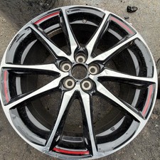 Genuine toyota yaris - 18",