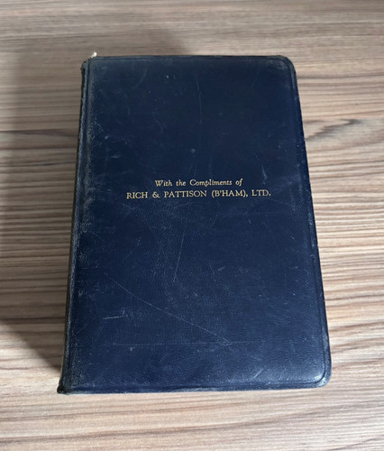 Whitaker almanack 1943 - whitaker's,