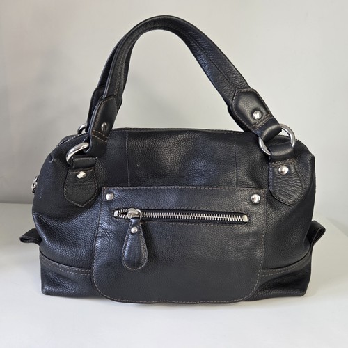 Tula black pebbled leather - black,