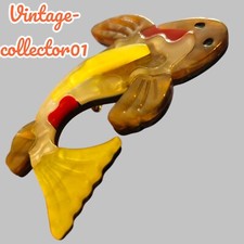 Modern Arcrylic Handmade BROOCH Koi Fish Japanese Carp Layered Boxed BN Broach