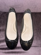 Footglove size 4 Wider Fit Leather Black Ballet Flat Pumps Ballerina Shoe