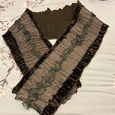 Pull Through Scarf In Velvet