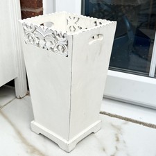 Vase sticks/umbrella holder