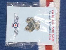 RAF REGIMENT BEAR PIN BADGE