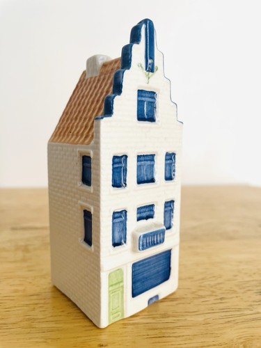 Delt blue hand painted - delt, dutch