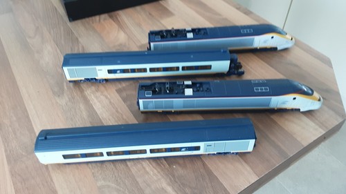 Hornby r3215 eurostar train - hornby,