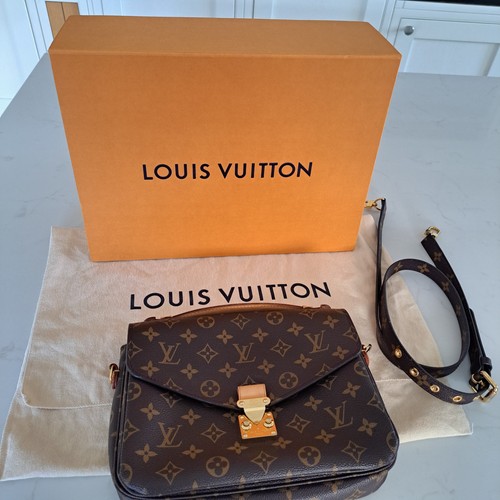 Louis vuitton pochette metis - vuitton,