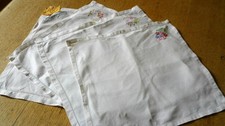4 VINTAGE HAND  EMBROIDERED IRISH LINEN TEA  NAPKINS