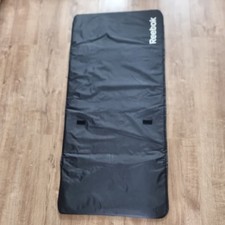 Reebok  Mat