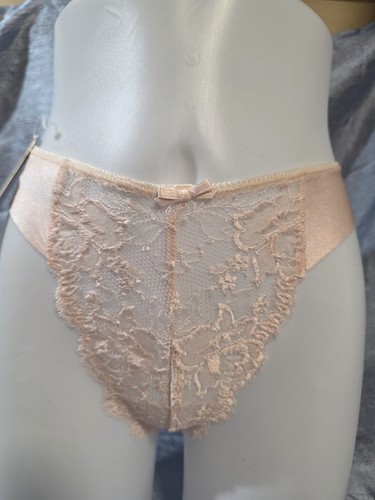Nwt luxerious vintage - nwt,