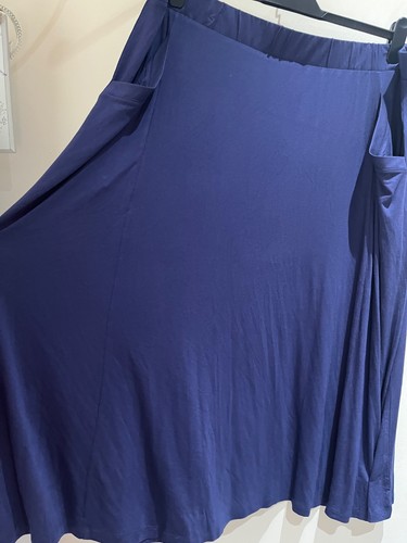 Bonmarche skirt size navy - size, 22