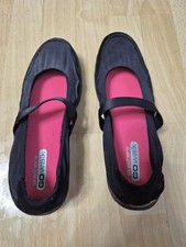 Skechers Womens Go Walk Slip On Shoes Size 5 Brand New!