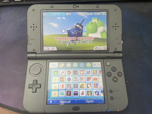 New nintendo 3ds - new, black
