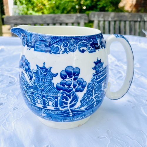 Vintage old willow pattern - vintage,