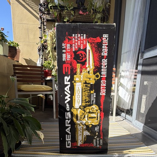 Gears war retro lancer - retro,