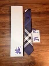 Brand New Burberry Classic