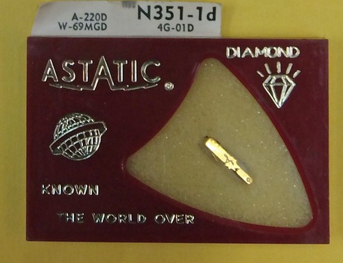 Diamond phonograph record - diamond,